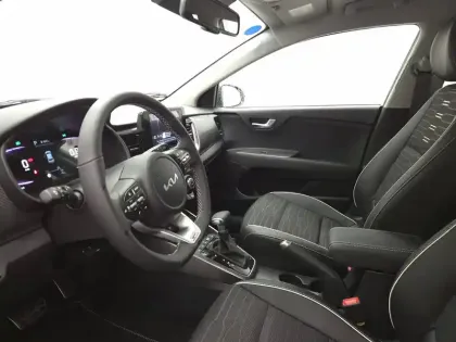 Photo 8 Kia Stonic  1.0 T-GDi 100 ch DCT7