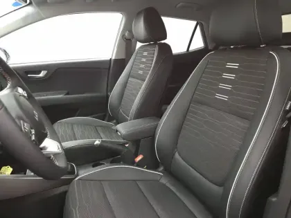 Photo 13 Kia Stonic  1.0 T-GDi 100 ch DCT7