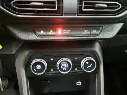 Photo 34 Dacia Sandero  ECO-G 100 - 22