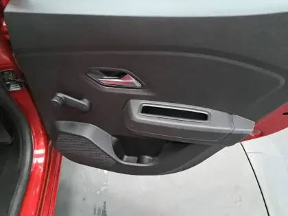 Photo 20 Dacia Sandero  ECO-G 100 - 22