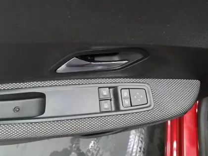 Photo 25 Dacia Sandero  ECO-G 100 - 22