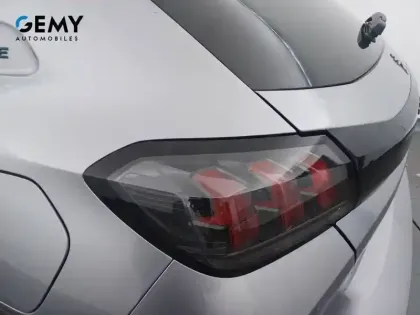 Photo 16 Peugeot 208  Electrique 50 kWh 136ch