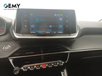 Photo 13 Peugeot 208  Electrique 50 kWh 136ch