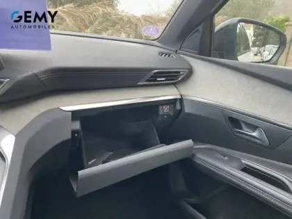 Photo 16 Peugeot 3008  Puretech 130ch S&S EAT8