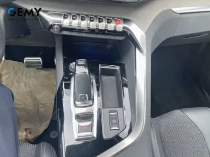 Photo 69 Peugeot 3008  Puretech 130ch S&S EAT8