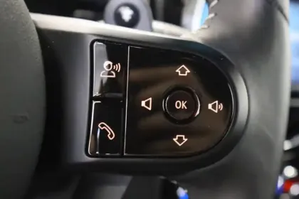 Photo 28 Mini Mini Cabriolet John Cooper Works 231 ch BVA8