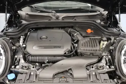 Photo 7 Mini Mini Cabriolet John Cooper Works 231 ch BVA8