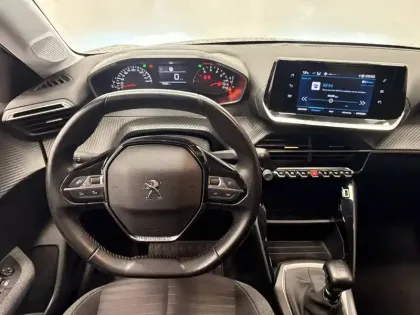 Photo 10 Peugeot 208  PureTech 100 S&S BVM6