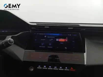 Photo 33 Peugeot 308  SW BlueHDi 130ch S&S EAT8