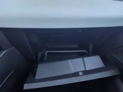 Photo 38 Renault Clio  Blue dCi 100