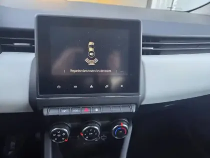 Photo 42 Renault Clio  Blue dCi 100