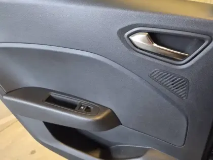 Photo 31 Renault Clio  Blue dCi 100