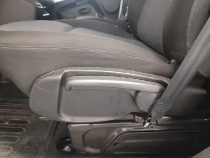 Photo 28 Renault Master  FGN TRAC F3500 L2H2 BLUE DCI 135