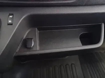 Photo 33 Renault Master  FGN TRAC F3500 L2H2 BLUE DCI 135