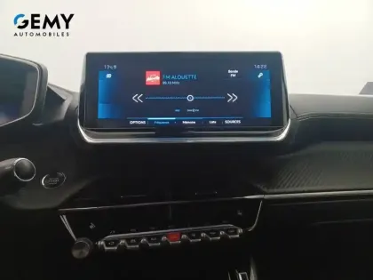 Photo 13 Peugeot 2008  BlueHDi 130 S&S EAT8