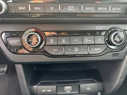 Photo 26 Kia Niro e- Electrique 204 ch