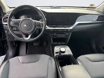 Photo 41 Kia Niro e- Electrique 204 ch