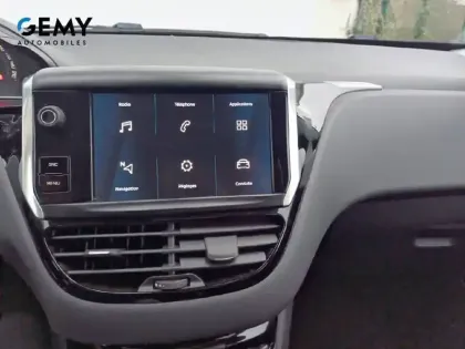 Photo 12 Peugeot 208  PureTech 110ch S&S BVM6