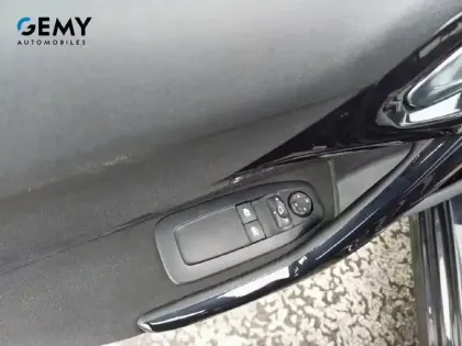 Photo 28 Peugeot 208  PureTech 110ch S&S BVM6