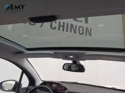 Photo 33 Peugeot 208  PureTech 110ch S&S BVM6