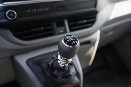 Photo 17 Volkswagen Transporter  VAN L1H1 2.0 TDI 150 BVM6