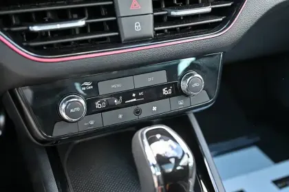 Photo 26 Skoda Scala  1.5 TSI Evo 2 150 ch DSG7 ACT