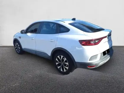 Photo 29 Renault Arkana  E-Tech 145