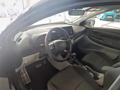 Photo 22 Hyundai Bayon  1.0 T-GDi 100 DCT-7 Hybrid 48V