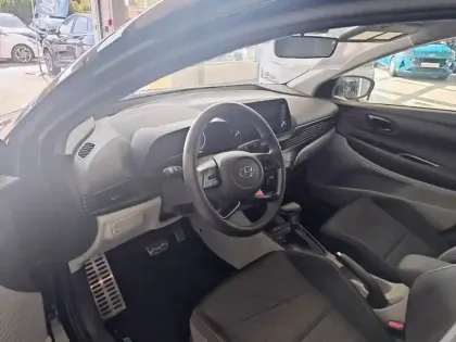 Photo 20 Hyundai Bayon  1.0 T-GDi 100 DCT-7 Hybrid 48V