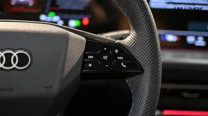 Photo 23 Audi Q5  TFSI 204 ch Hybride S tronic 7 Quattro