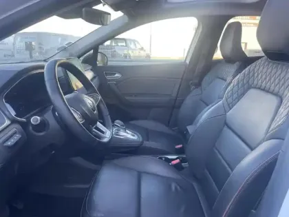 Photo 8 Renault Captur  TCe 130 EDC FAP