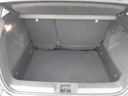 Photo 17 Renault Captur  TCe 90 - 21