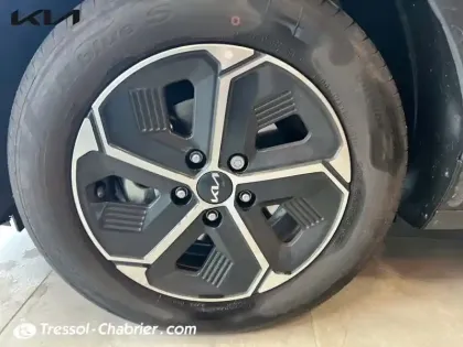 Photo 8 Kia Niro  1.6 GDi 129 ch HEV DCT6