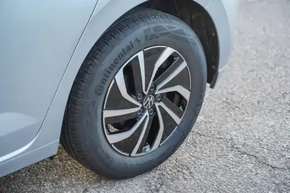 Photo 16 Volkswagen Polo  1.0 TSI 95 S&S BVM5