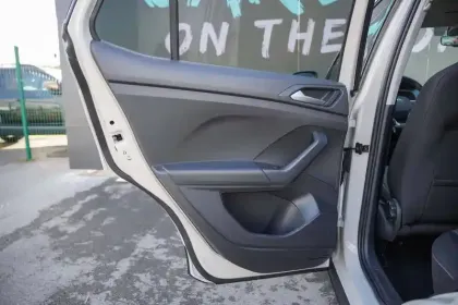 Photo 16 Volkswagen T-cross  1.0 TSI 116 Start/Stop DSG7