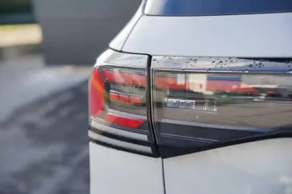 Photo 4 Volkswagen T-cross  1.0 TSI 116 Start/Stop DSG7