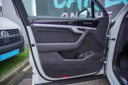 Photo 15 Volkswagen Touareg Gén. III Ph1 Evo Elegance 5