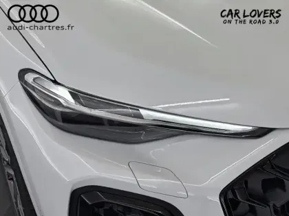 Photo 8 Audi Q5  e-hybrid 299 ch S tronic 7 Quattro