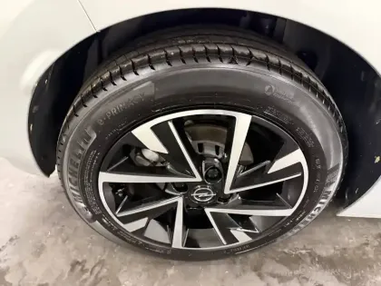 Photo 33 Opel Corsa  1.2 Turbo 130 ch BVA8