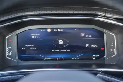 Photo 24 Volkswagen T-cross  1.0 TSI 110 Start/Stop BVM6