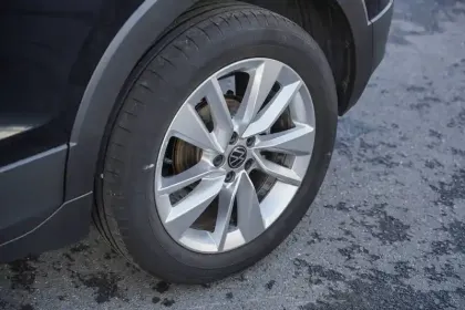 Photo 13 Volkswagen T-cross  1.0 TSI 110 Start/Stop BVM6