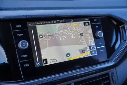 Photo 28 Volkswagen T-cross  1.0 TSI 110 Start/Stop BVM6