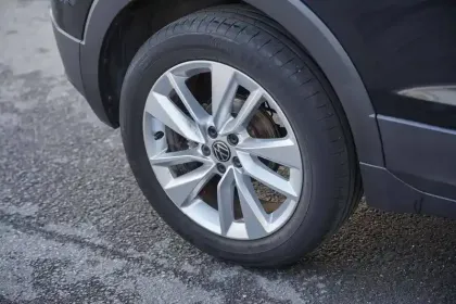 Photo 8 Volkswagen T-cross  1.0 TSI 110 Start/Stop BVM6