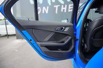 Photo 17 BMW Serie 1 118i 136 ch DKG7