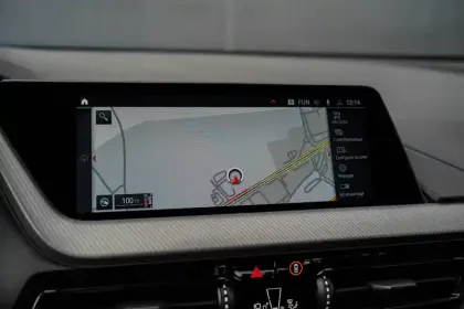 Photo 32 BMW Serie 1 118i 136 ch DKG7