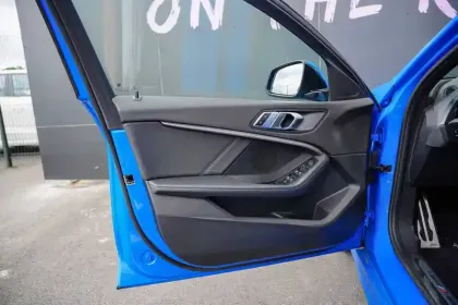 Photo 14 BMW Serie 1 118i 136 ch DKG7