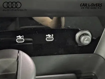 Photo 19 Audi E-tron Q6  Sportback 387 ch 100 kWh quattro