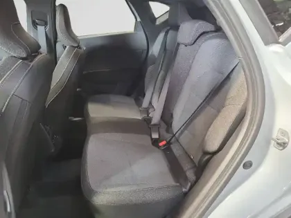 Photo 10 Renault Captur  E-Tech full hybrid 145 ch