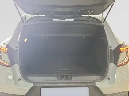 Photo 12 Renault Captur  E-Tech full hybrid 145 ch