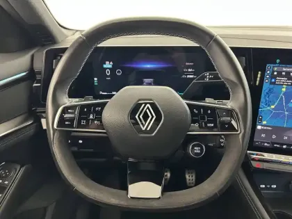 Photo 29 Renault Austral  E-Tech hybrid 200